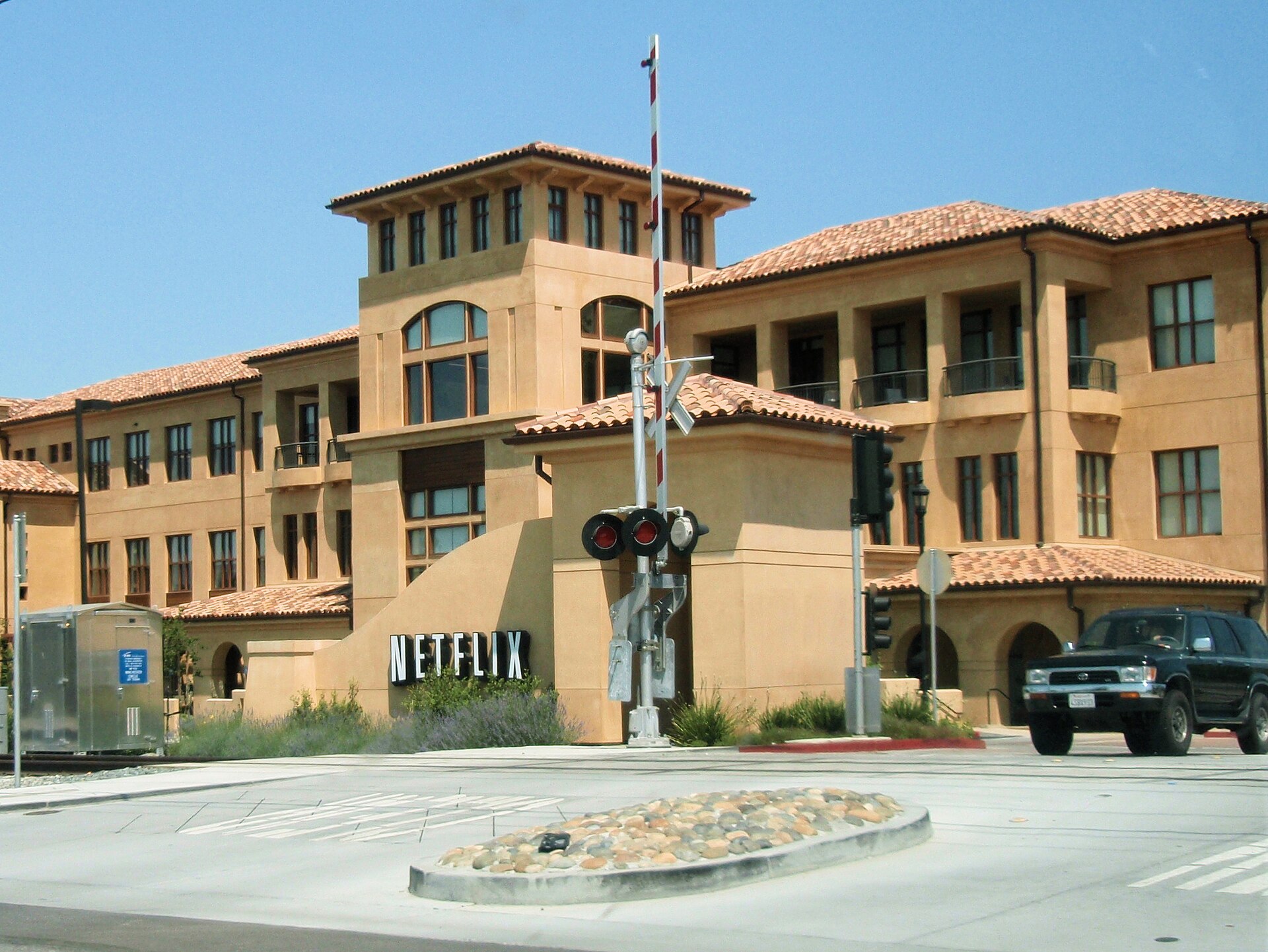 The headquarters of Netflix in Los Gatos .